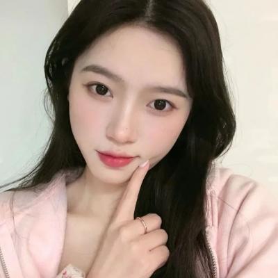 投行女生弃百万年薪转行追拍鲨鱼